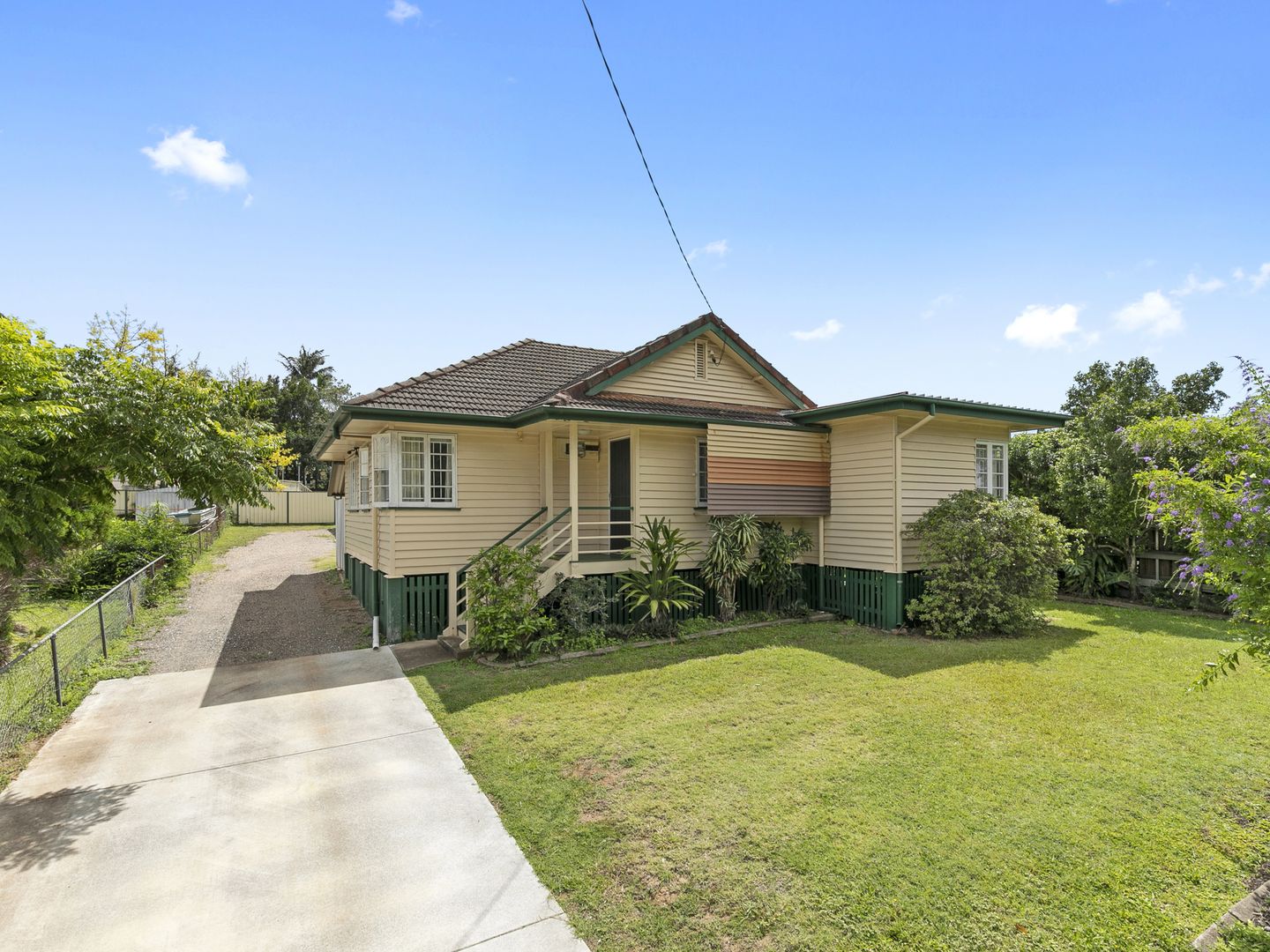 310 Creek Road, Mount Gravatt East Property History & Address