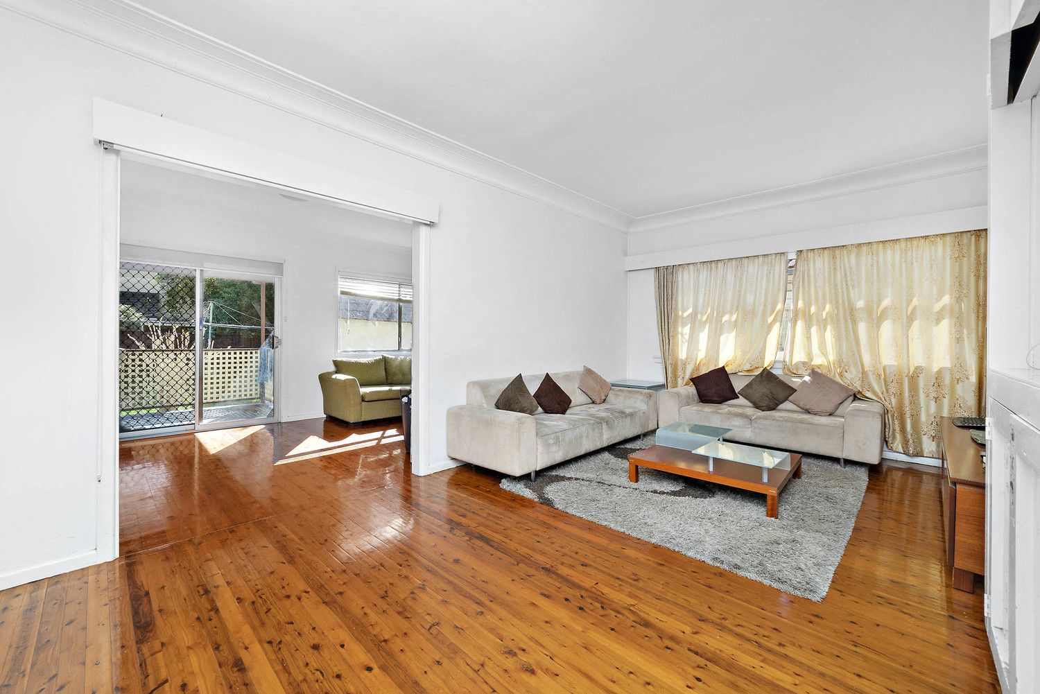 20 Banks Street, Padstow NSW 2211, Image 2