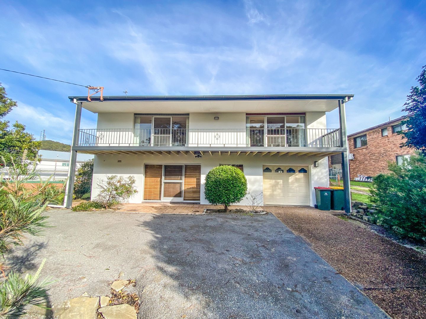 19 Yoolarai Crescent, Nelson Bay Property History & Address Research