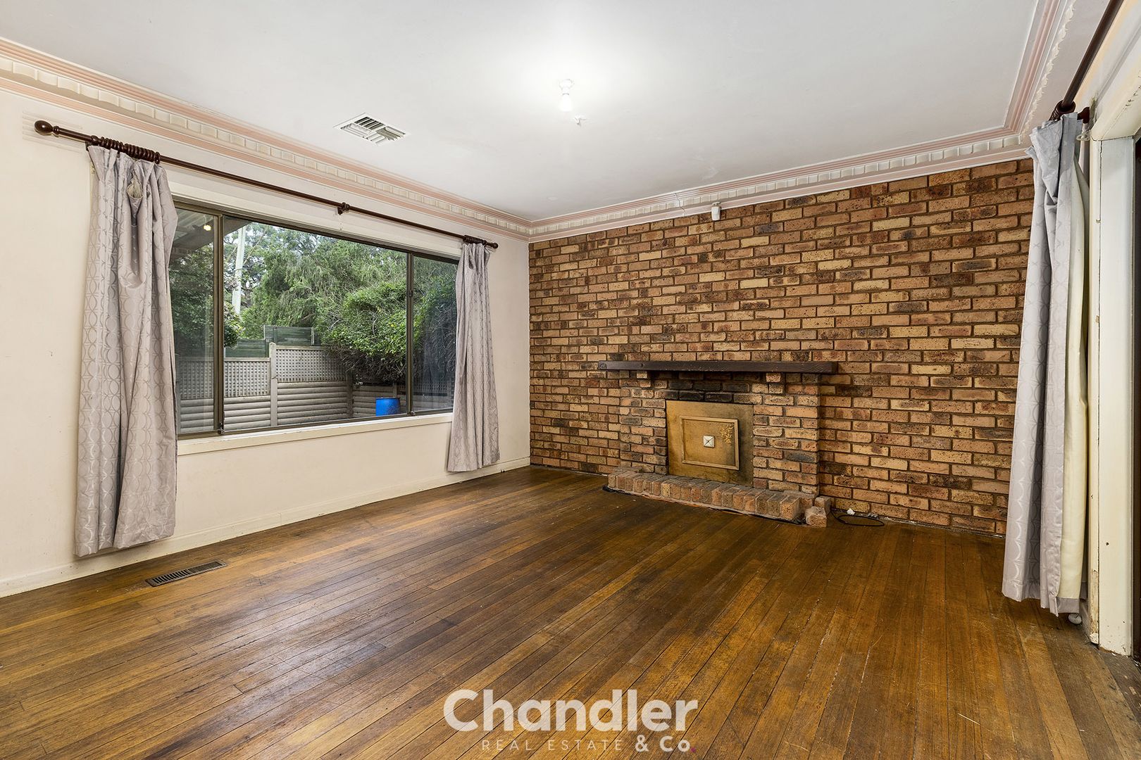 36 Warrabel Road, Ferntree Gully VIC 3156, Image 2