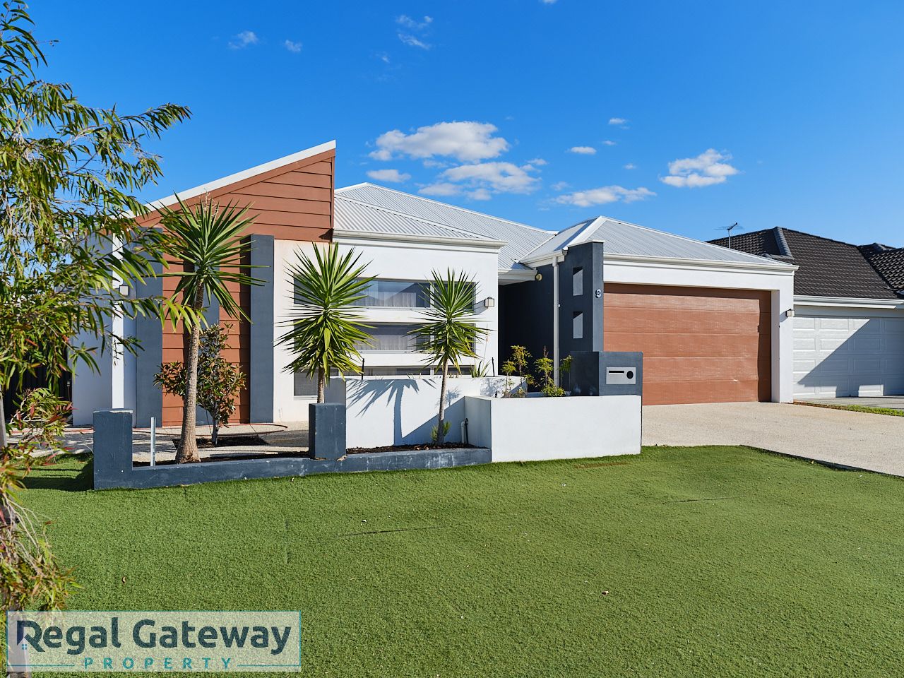 9 Lovage Street, Treeby WA 6164 - House For Rent | Domain