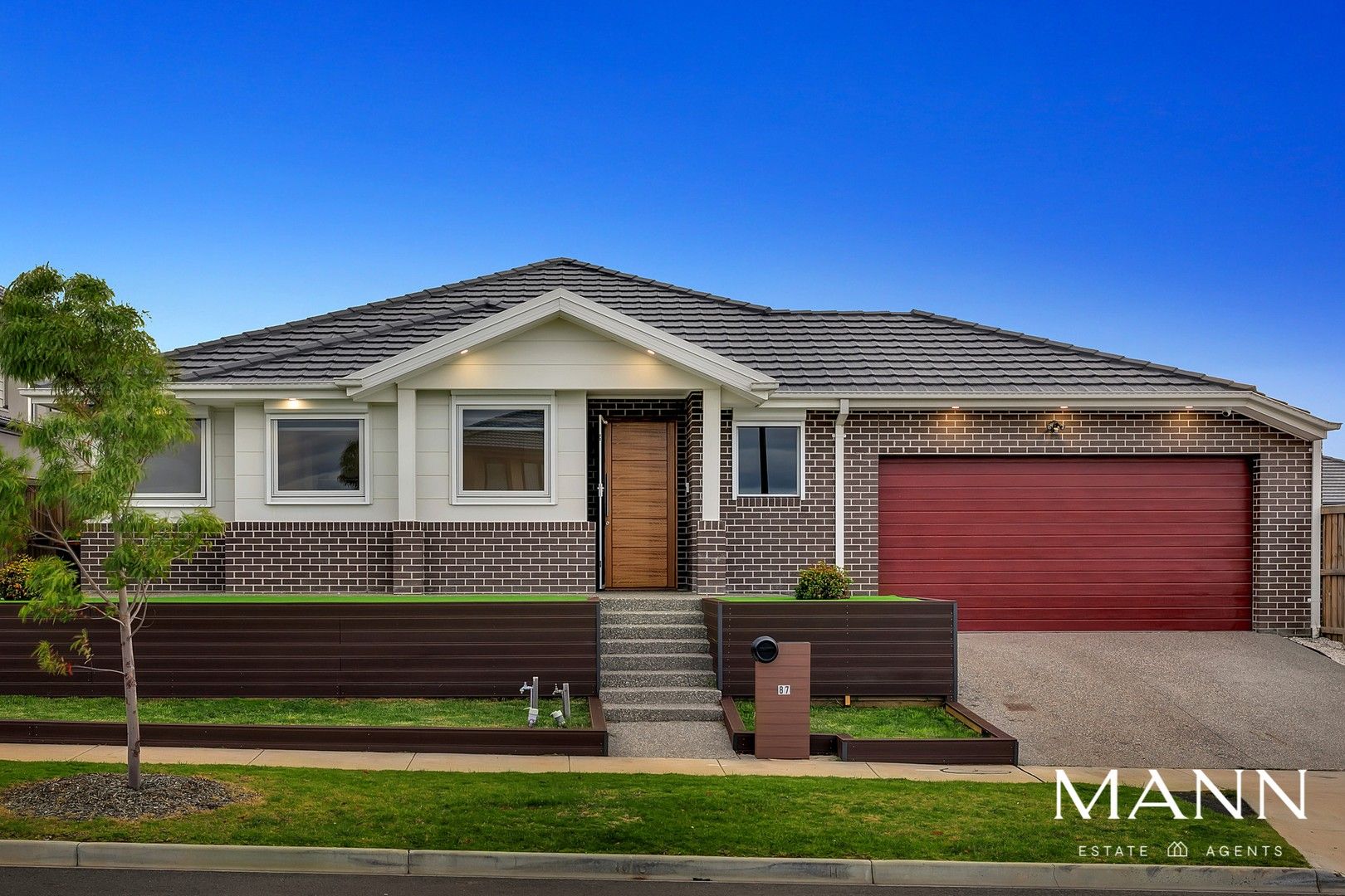 87 Errol Boulevard, Mickleham VIC 3064, Image 2