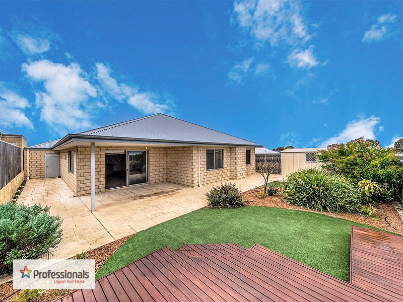 17 Stringybark Way, Yanchep WA 6035, Image 2