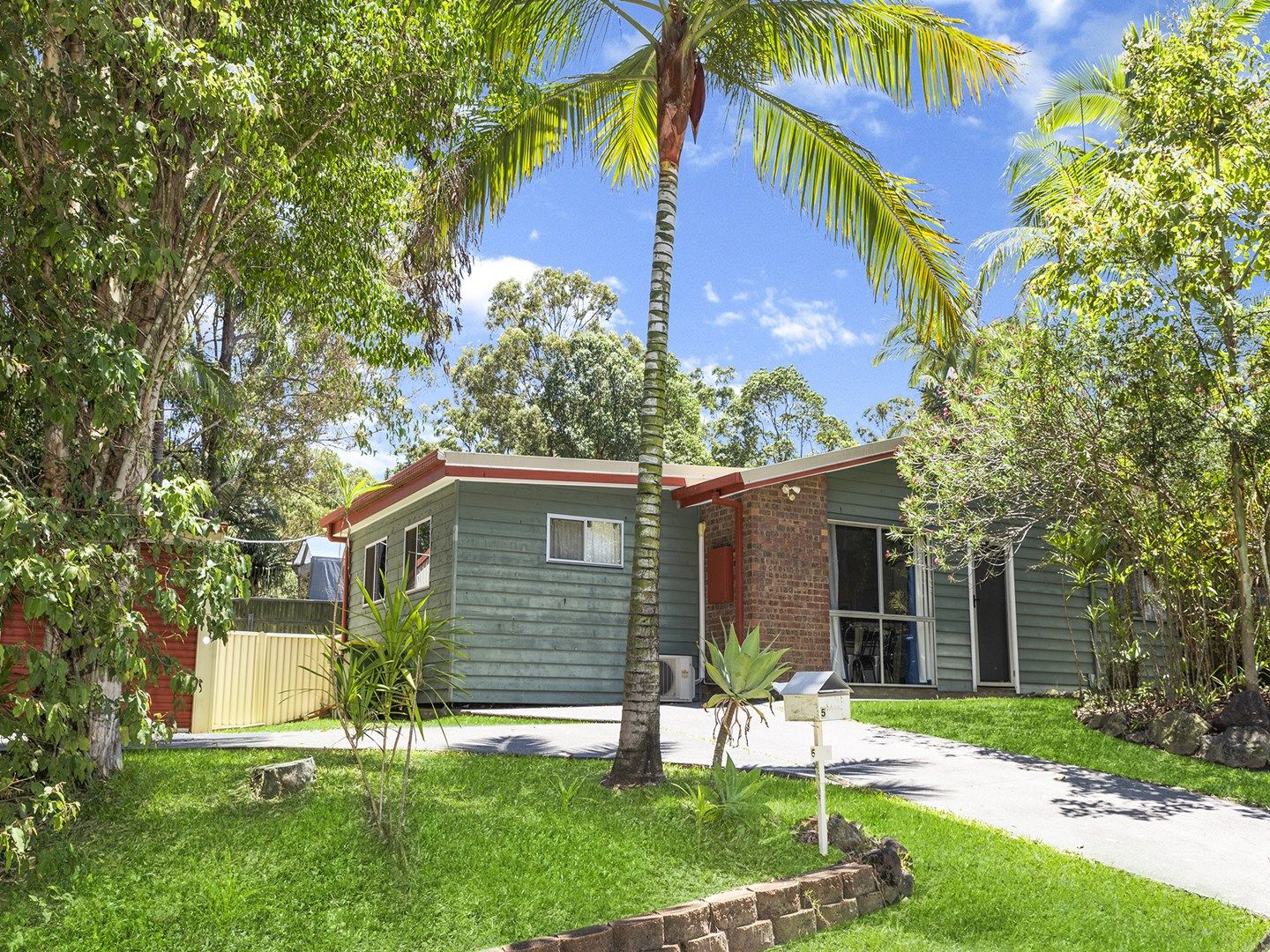 5 Applegum Drive, Little Mountain QLD 4551, Image 0