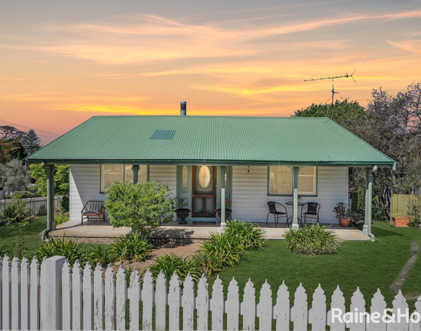 14 Madeline Street, Hill Top NSW 2575