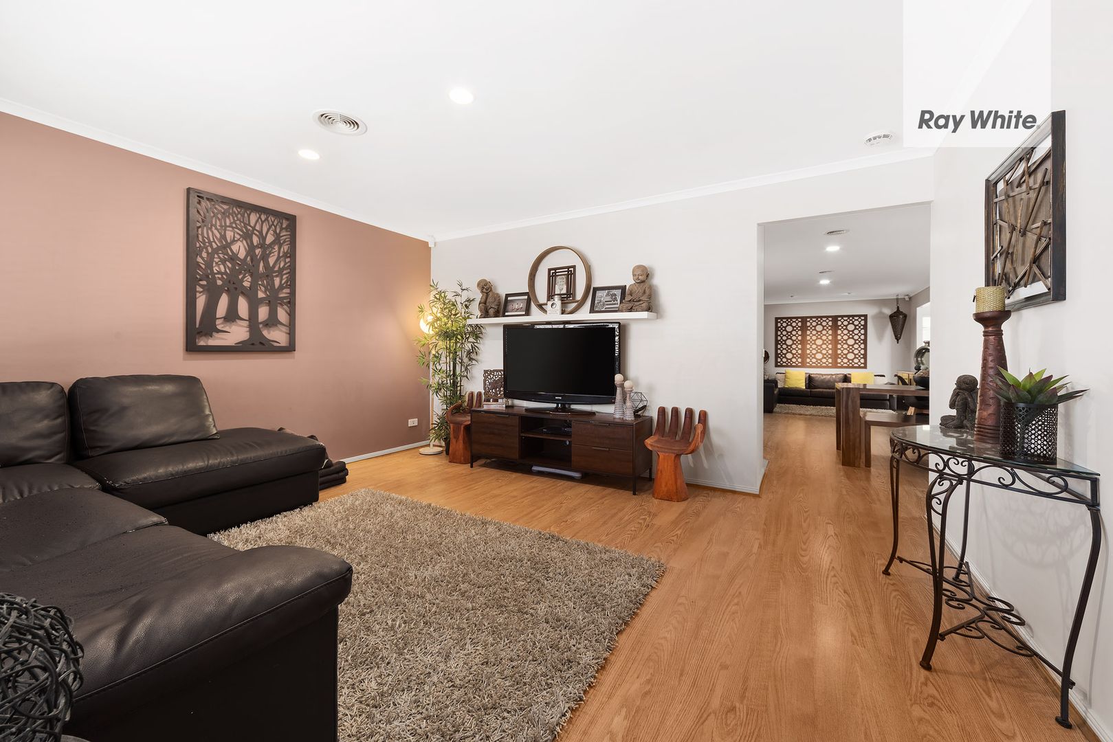 71 Stagecoach Boulevard, South Morang VIC 3752, Image 2