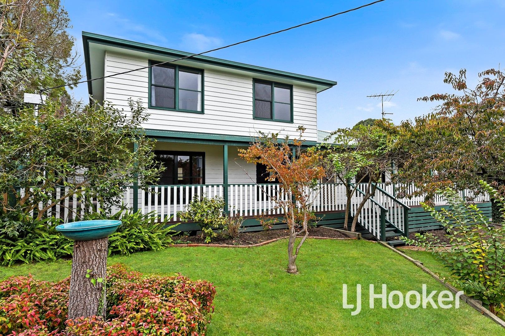 4 bedrooms House in 1 Gardenia Street PAKENHAM VIC, 3810