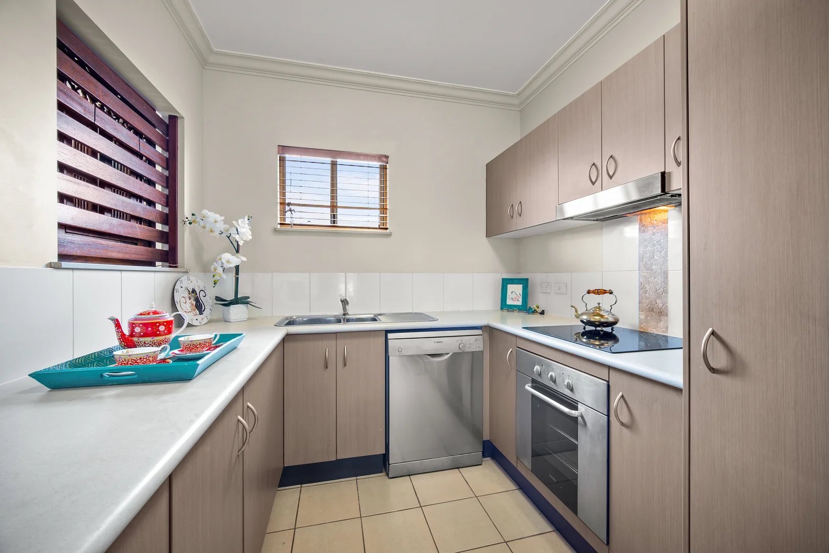 Additional image 5 of 313/22-24 Ward Street, Mooroobool QLD 4870