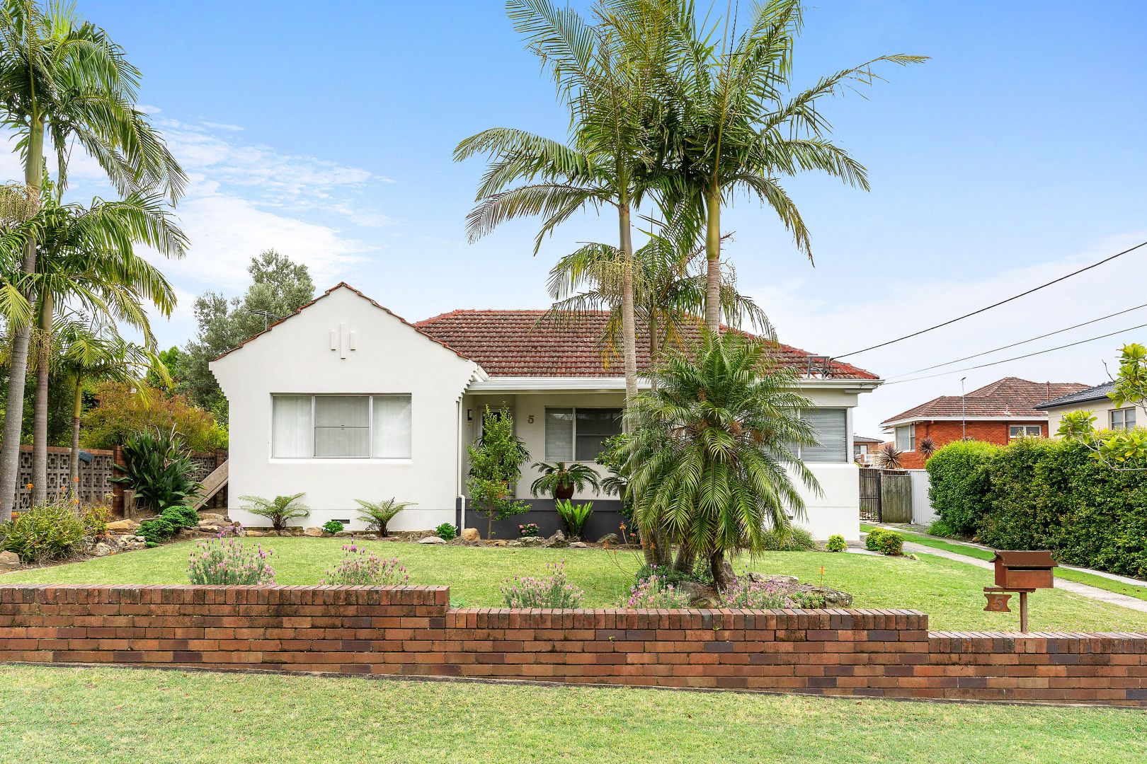 5 Como Street, Blakehurst NSW 2221, Image 1