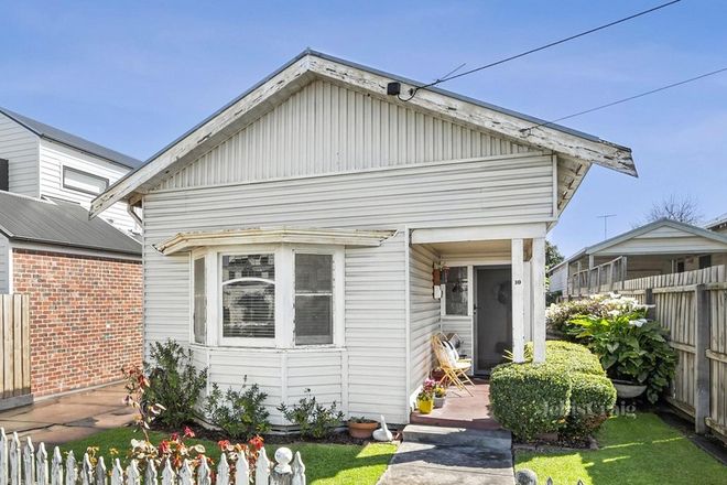 Picture of 10 Tully Street, EAST GEELONG VIC 3219