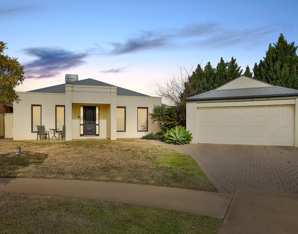 7 Suffolk Drive, Mildura VIC 3500