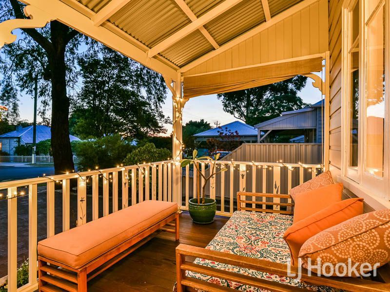 74 Carnarvon Street, East Victoria Park WA 6101, Image 2