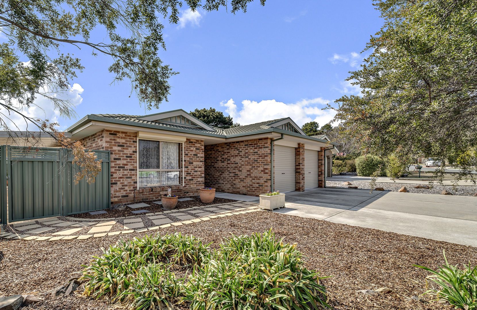 10 Bushby Place, Holt ACT 2615, Image 1