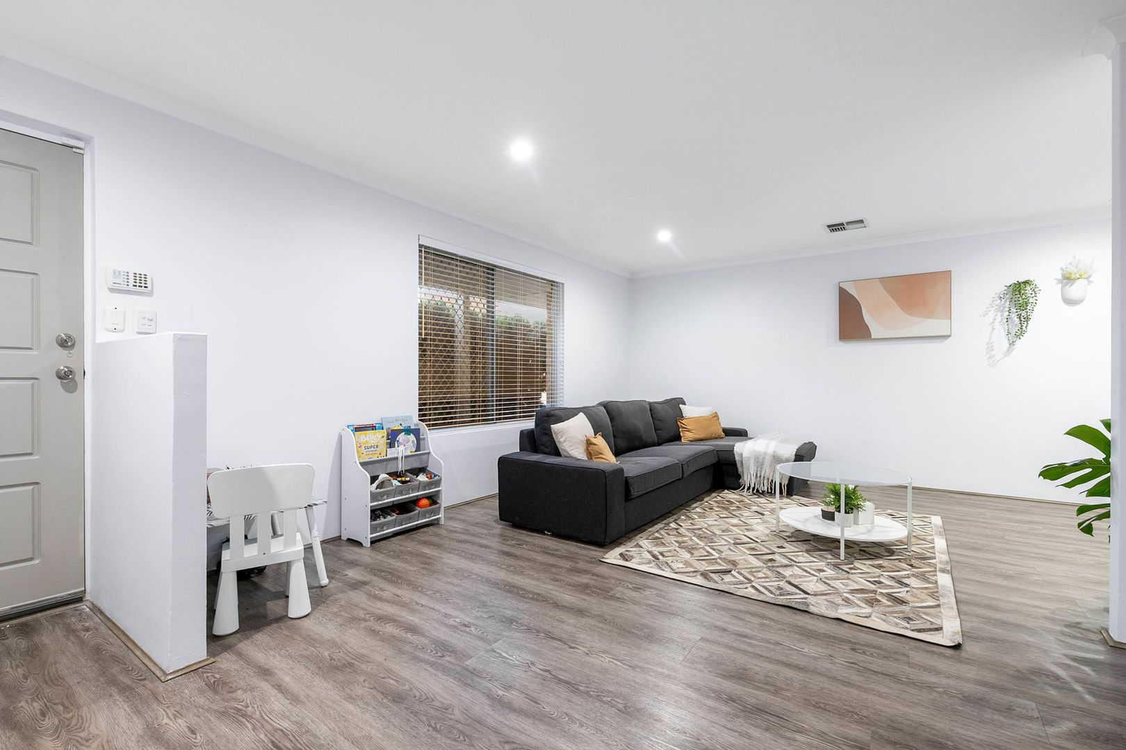 3/49-51 Queen Street, Bentley WA 6102, Image 2