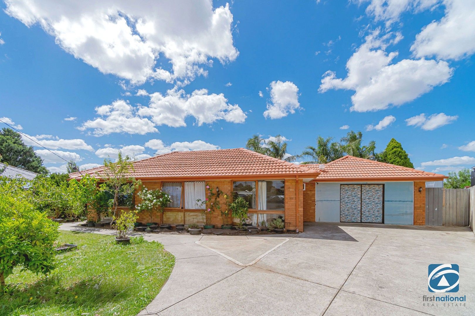 10 Galvin Court Meadow Heights VIC 3048 Domain