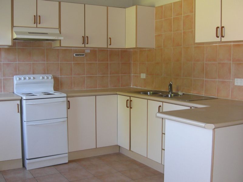 3 bedrooms House in 11 Cronulla Street CARLTON NSW, 2218