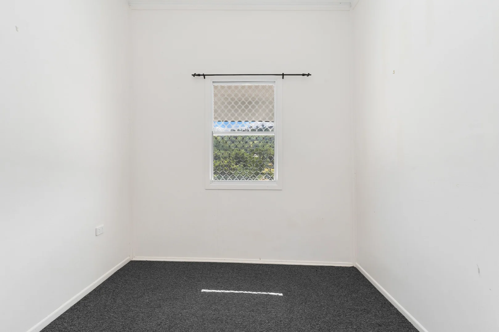 Additional image 14 of 90 Harbourne Street, Koongal QLD 4701