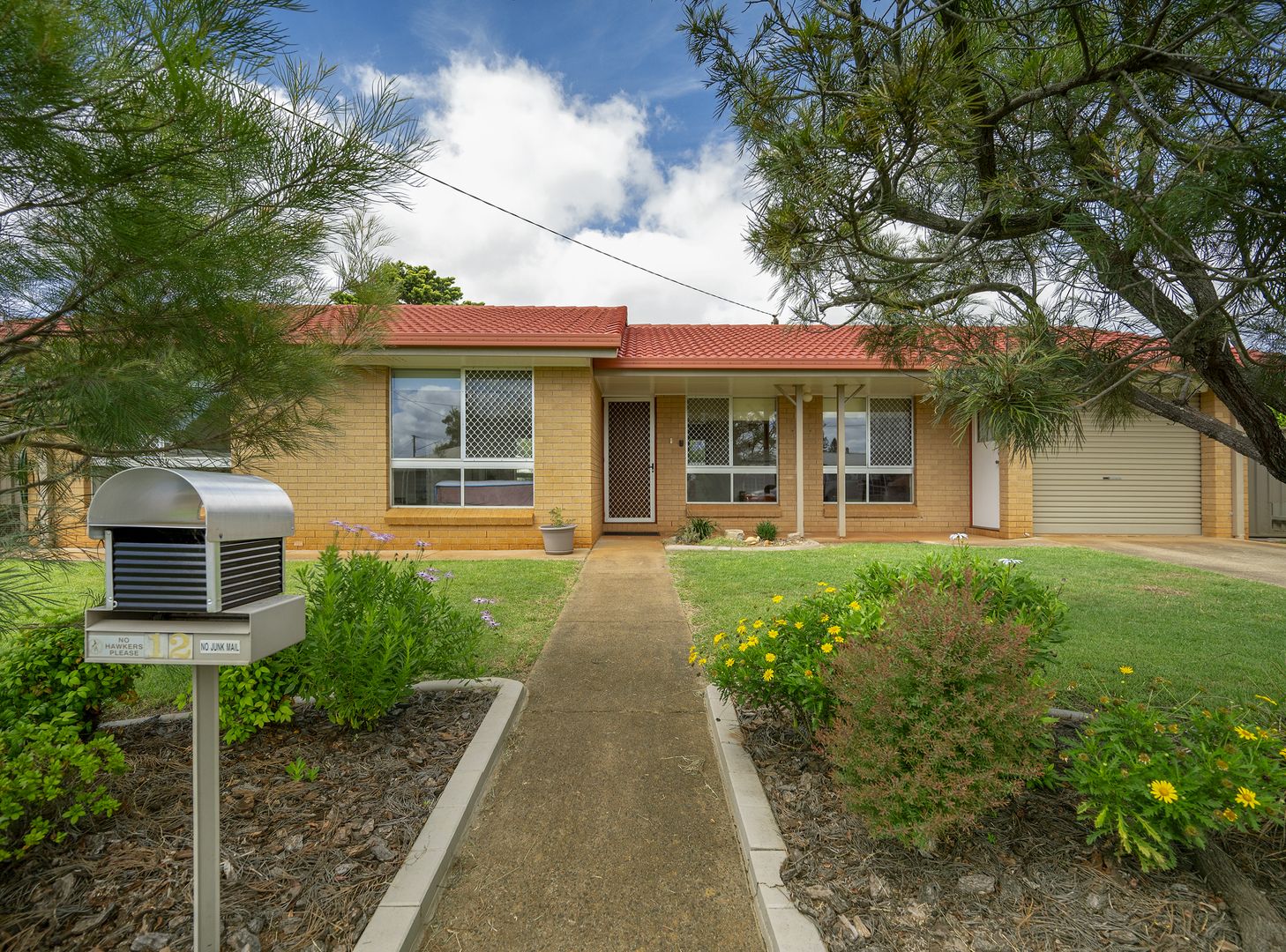 12 Matthews Street, Harristown QLD 4350