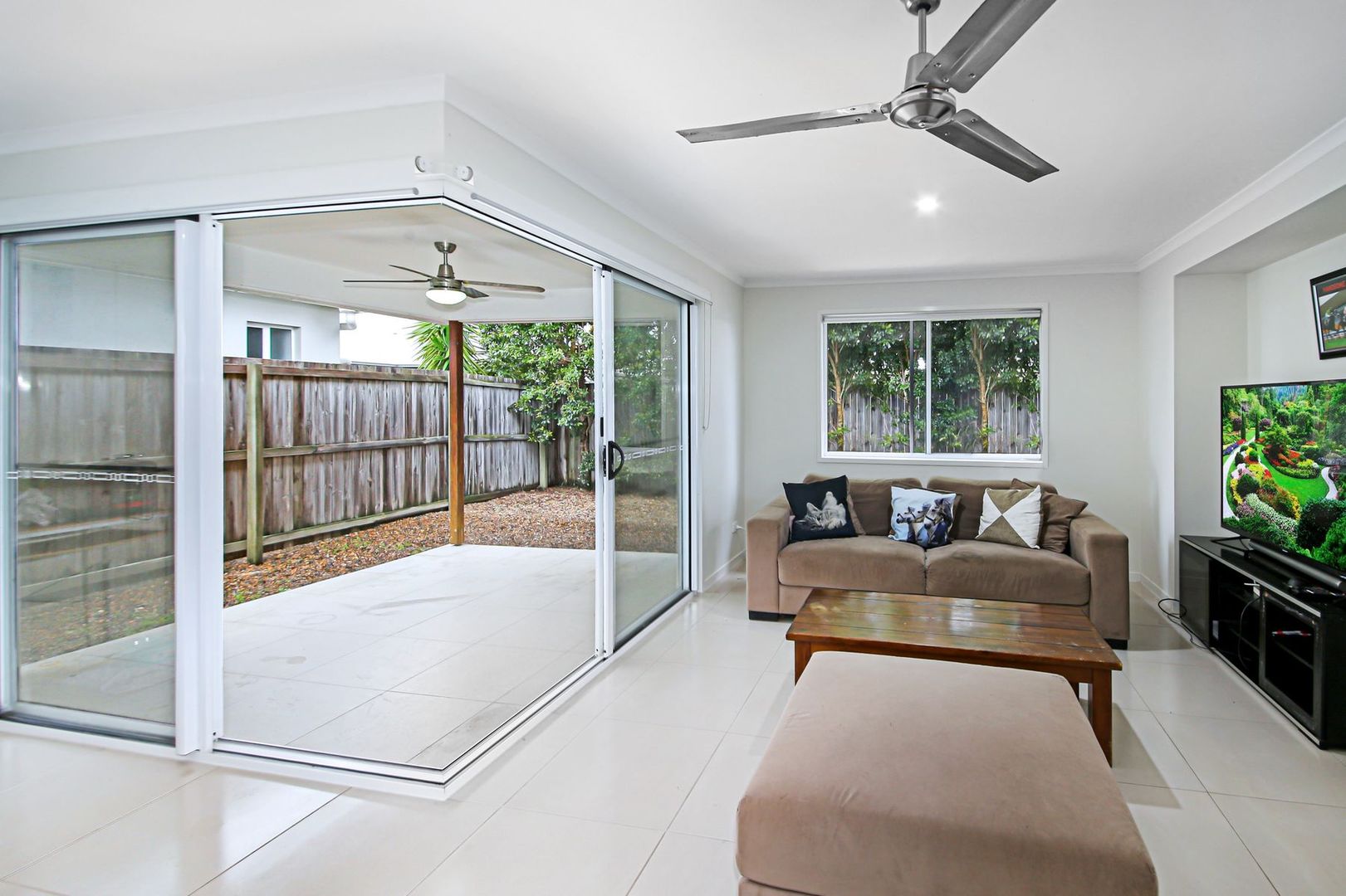 41 Apple Crescent, Caloundra West QLD 4551, Image 1