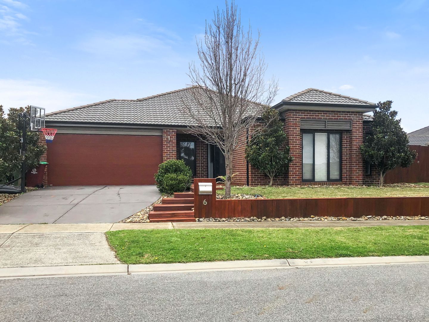 Sold 6 Atkinson Drive, Berwick VIC 3806 on 17 Nov 2020 ...