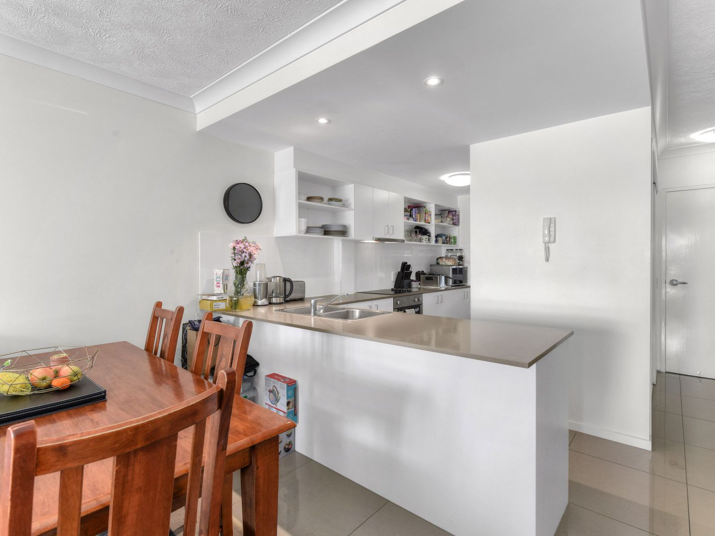 2/888 Wynnum Road, Cannon Hill QLD 4170, Image 1