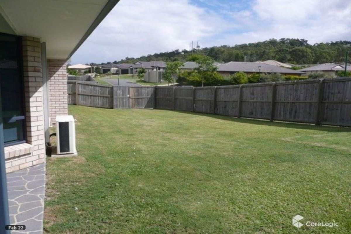 4 bedrooms House in 8 Glasswing Drive UPPER COOMERA QLD, 4209