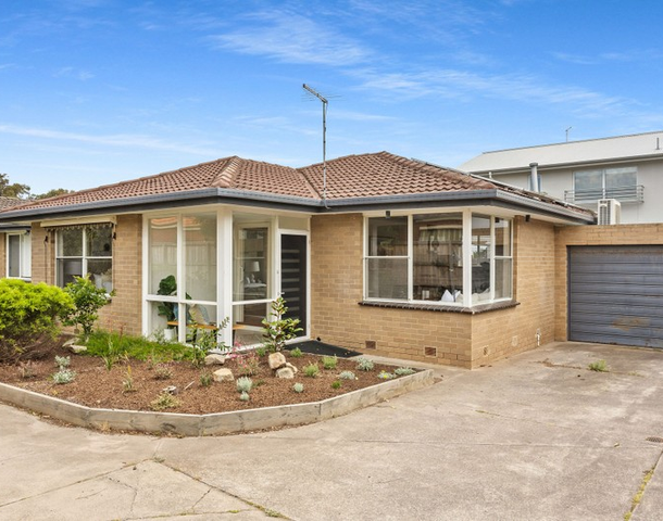 2/23 Marine Avenue, Mornington VIC 3931