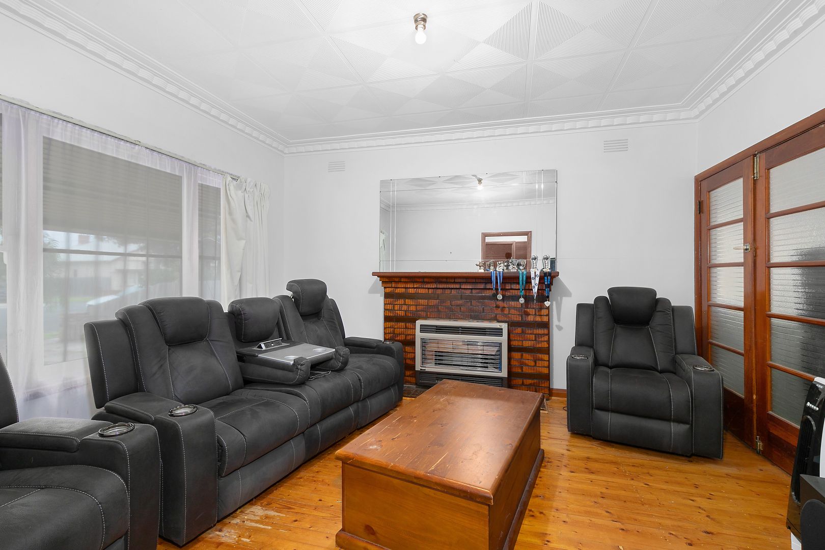 21 Isabella Street, Geelong West VIC 3218, Image 2