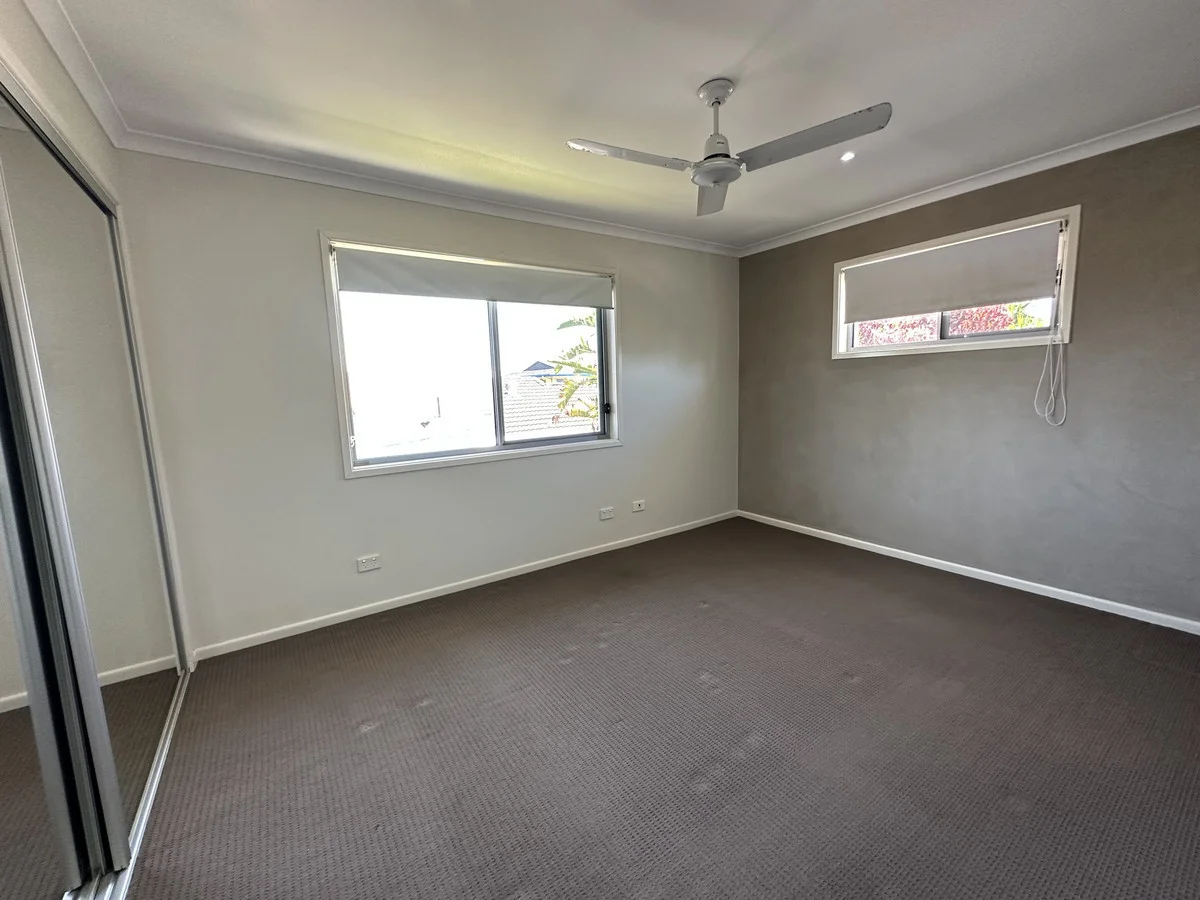 Additional image 9 of 2/83 Mountain View, Miami QLD 4220