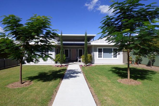 Picture of 54 St Georges Terrace, ST GEORGE QLD 4487