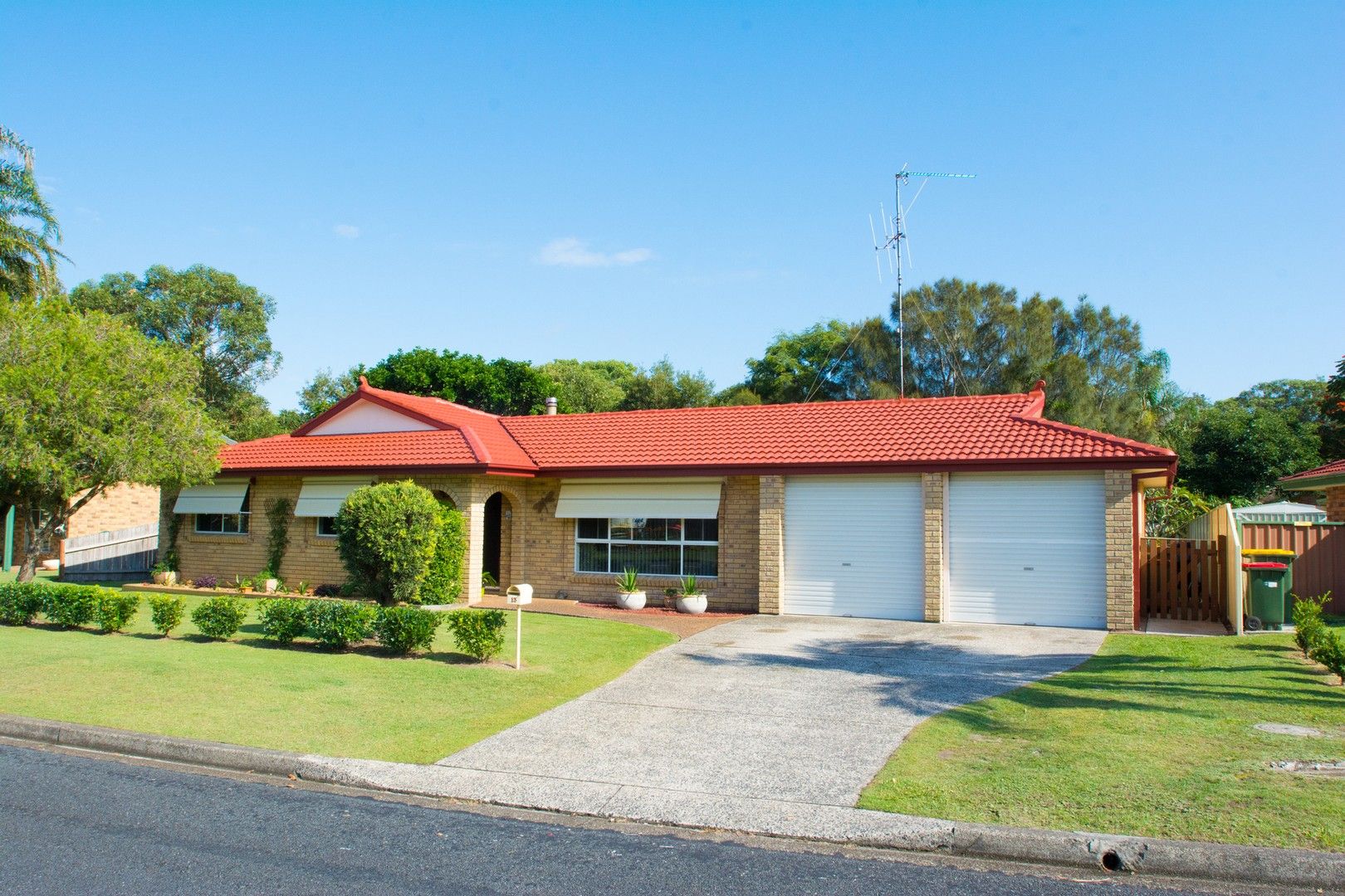 13 Goldens Road, Forster NSW 2428