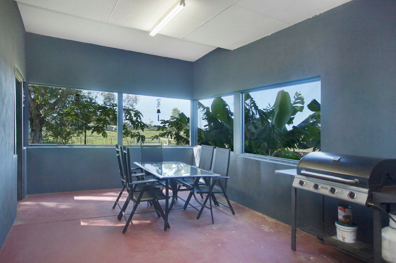 151 Polsons Road, Oxley Island NSW 2430, Image 2