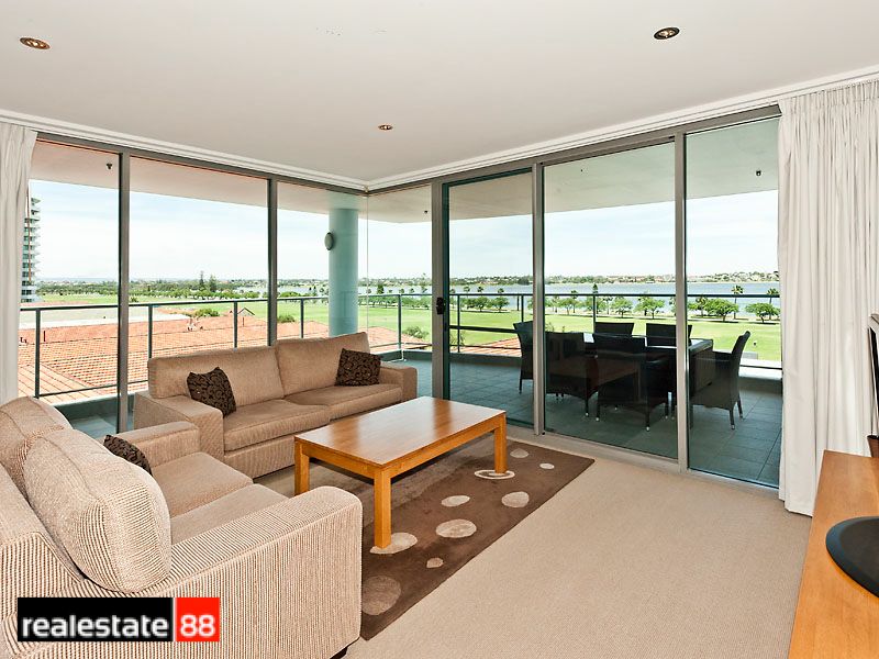 25/132 Terrace Road, Perth WA 6000, Image 1