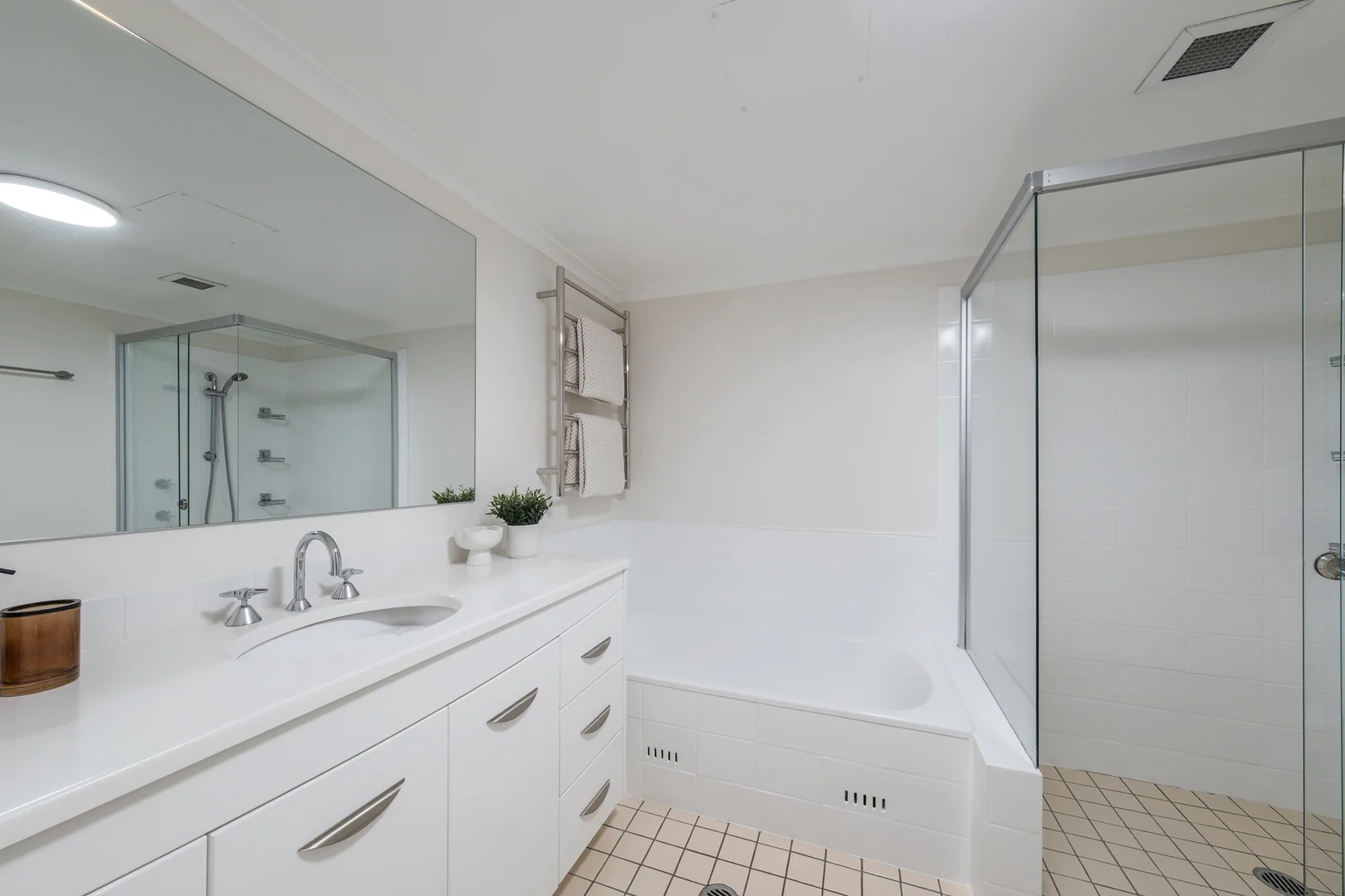 Additional image 11 of 1/108-110 Shirley Road, Wollstonecraft NSW 2065