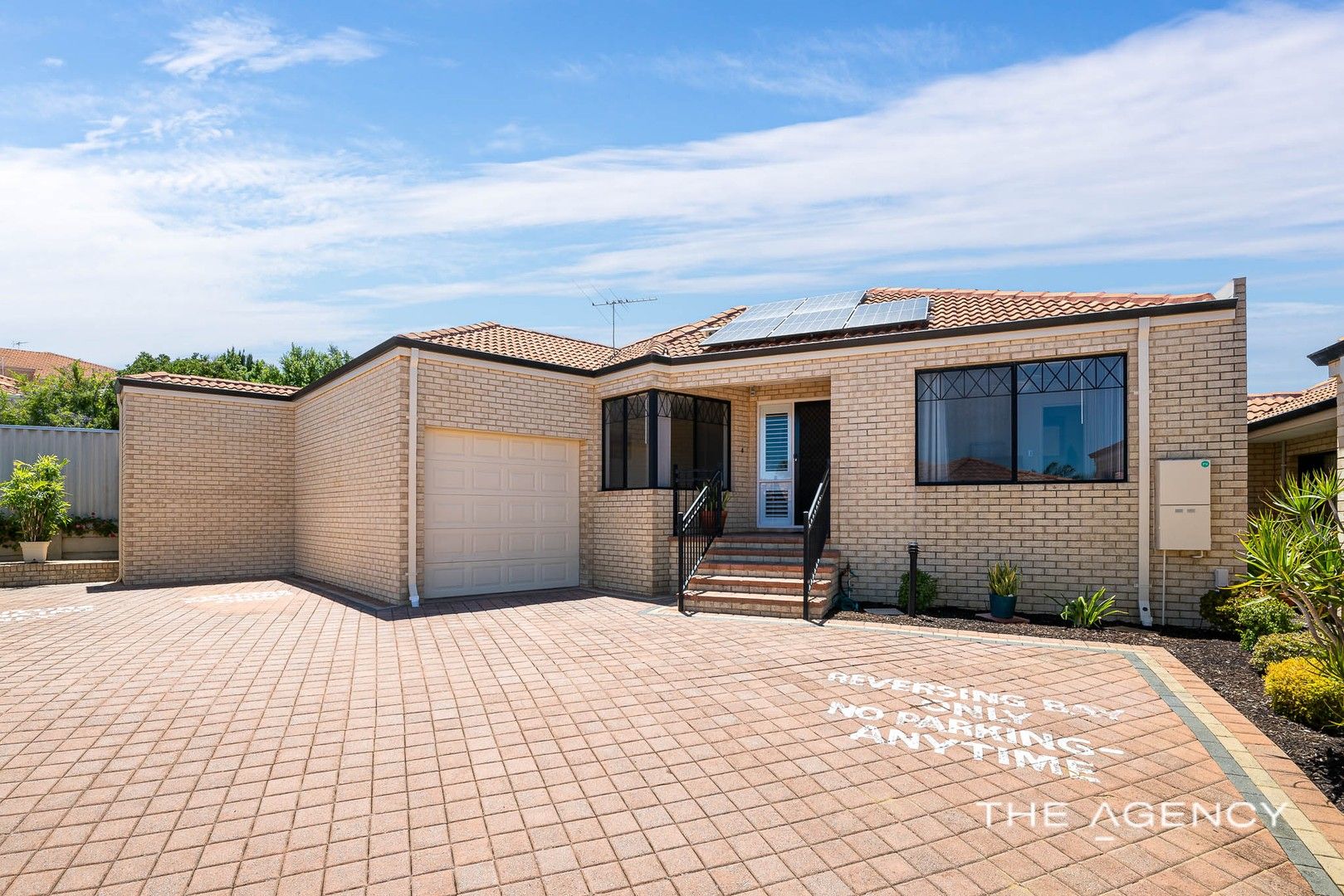 3 bedrooms Villa in 4/21 Blackwattle Parade PADBURY WA, 6025