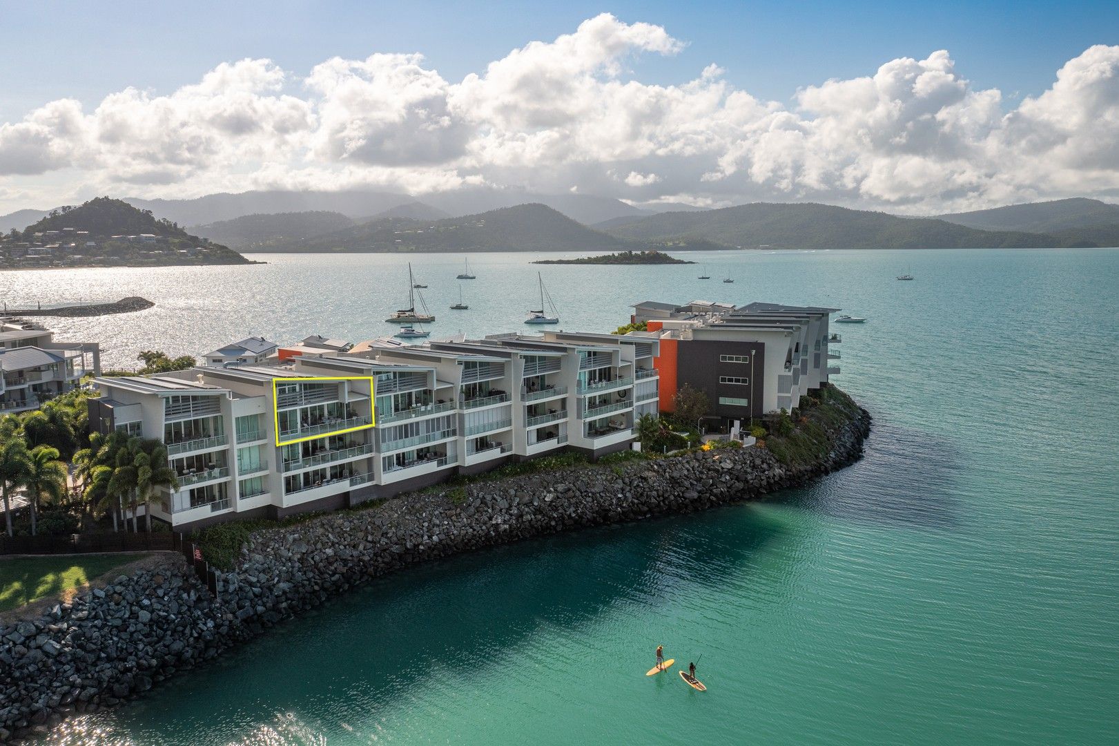 3 bedrooms Apartment / Unit / Flat in 16/144 Shingley Drive AIRLIE BEACH QLD, 4802