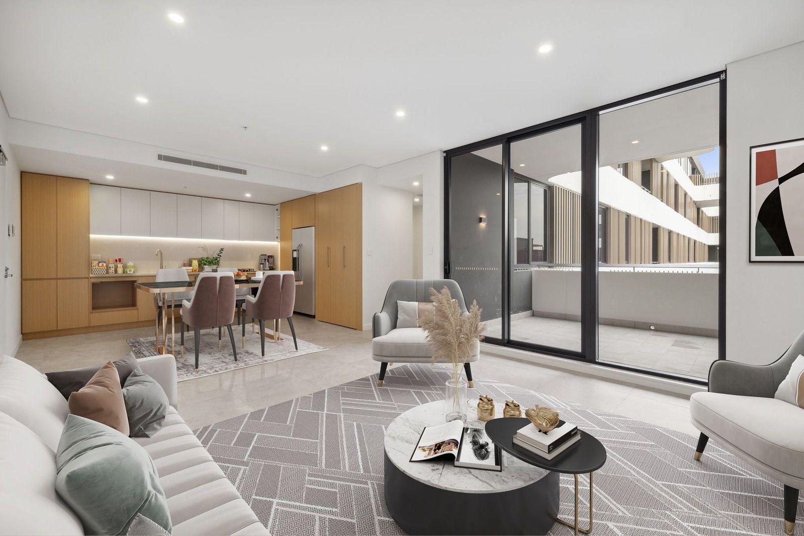1 bedrooms Apartment / Unit / Flat in 202/2 Dreadnought Street ROSELANDS NSW, 2196