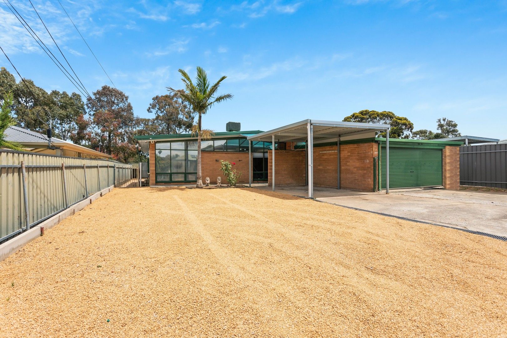 3 bedrooms House in 10 Caroona Avenue MODBURY HEIGHTS SA, 5092