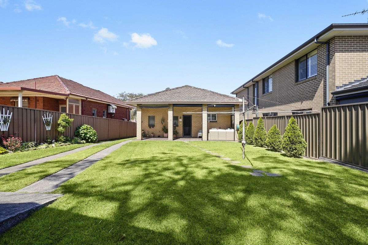 23 Waratah Street, Croydon Park NSW 2133, Image 1