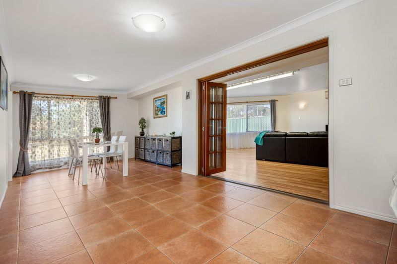 5 Lowood Court, Loganholme QLD 4129, Image 2