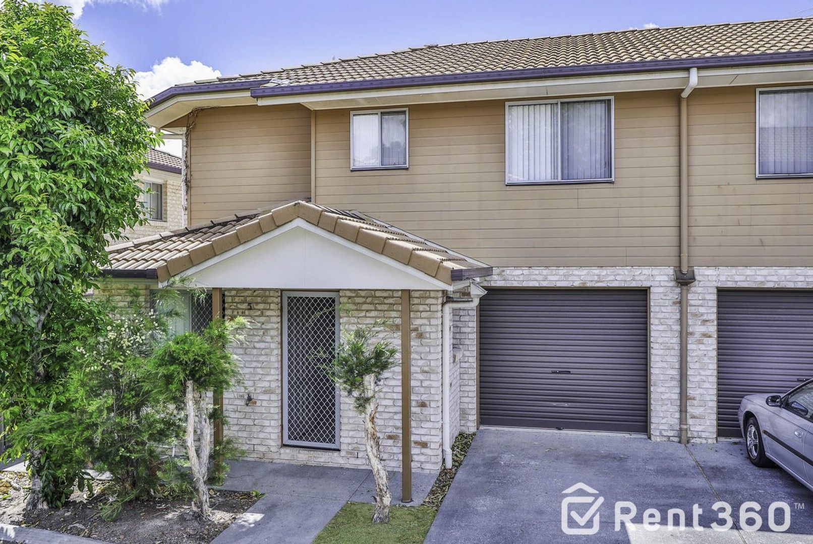 3 bedrooms Townhouse in 5/45 Defiance Road WOODRIDGE QLD, 4114