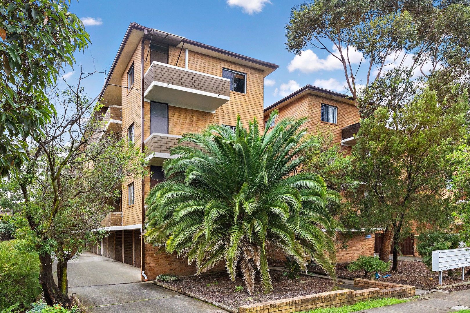 2 bedrooms Apartment / Unit / Flat in 8/14 French Street KOGARAH NSW, 2217