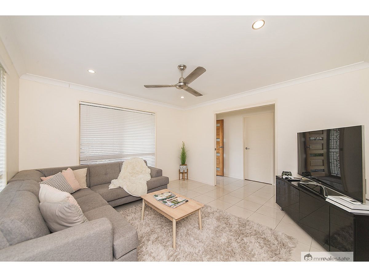 13 Red Penda Court, Norman Gardens QLD 4701, Image 2