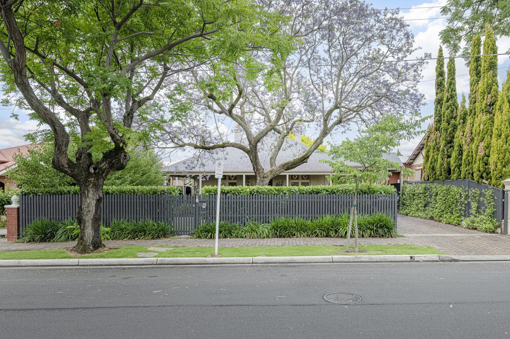 4 bedrooms House in 54 Barker Rd PROSPECT SA, 5082