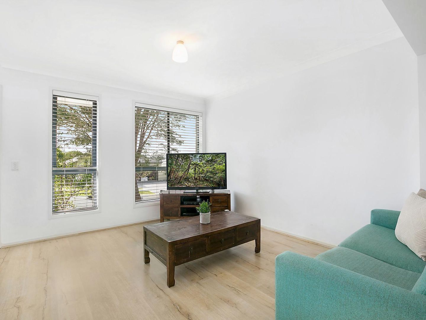 14 Belmont Avenue, Spring Farm NSW 2570, Image 1