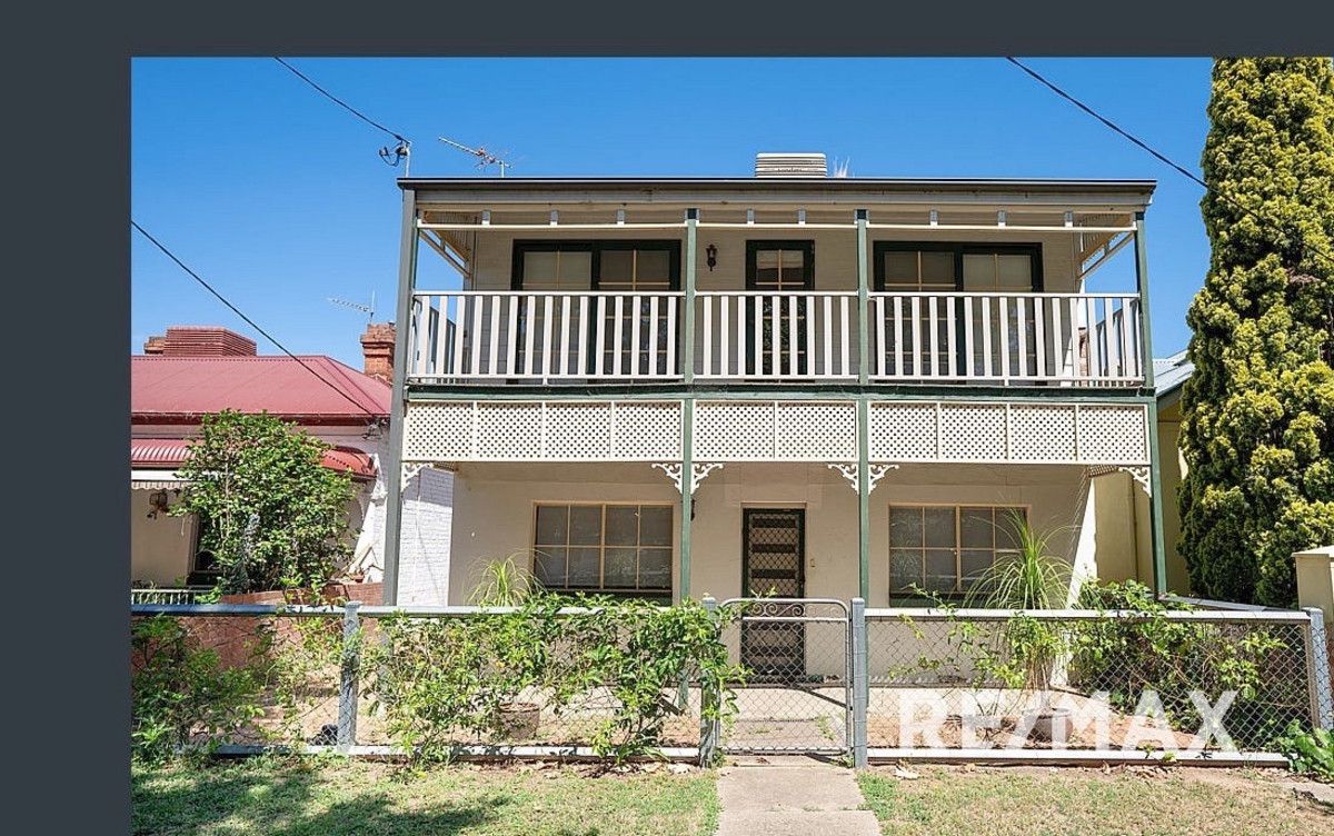 4 bedrooms House in 72 Fox Street WAGGA WAGGA NSW, 2650