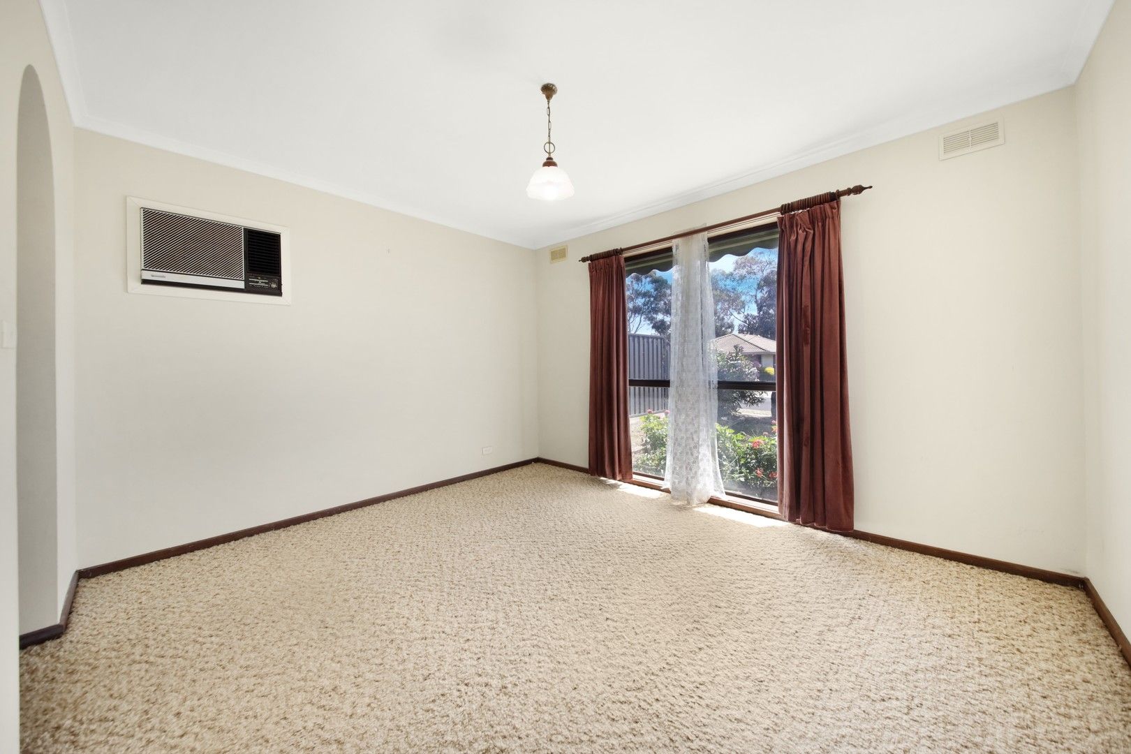 18 Waratah Street Street, Melton South VIC 3338 House For Rent Domain