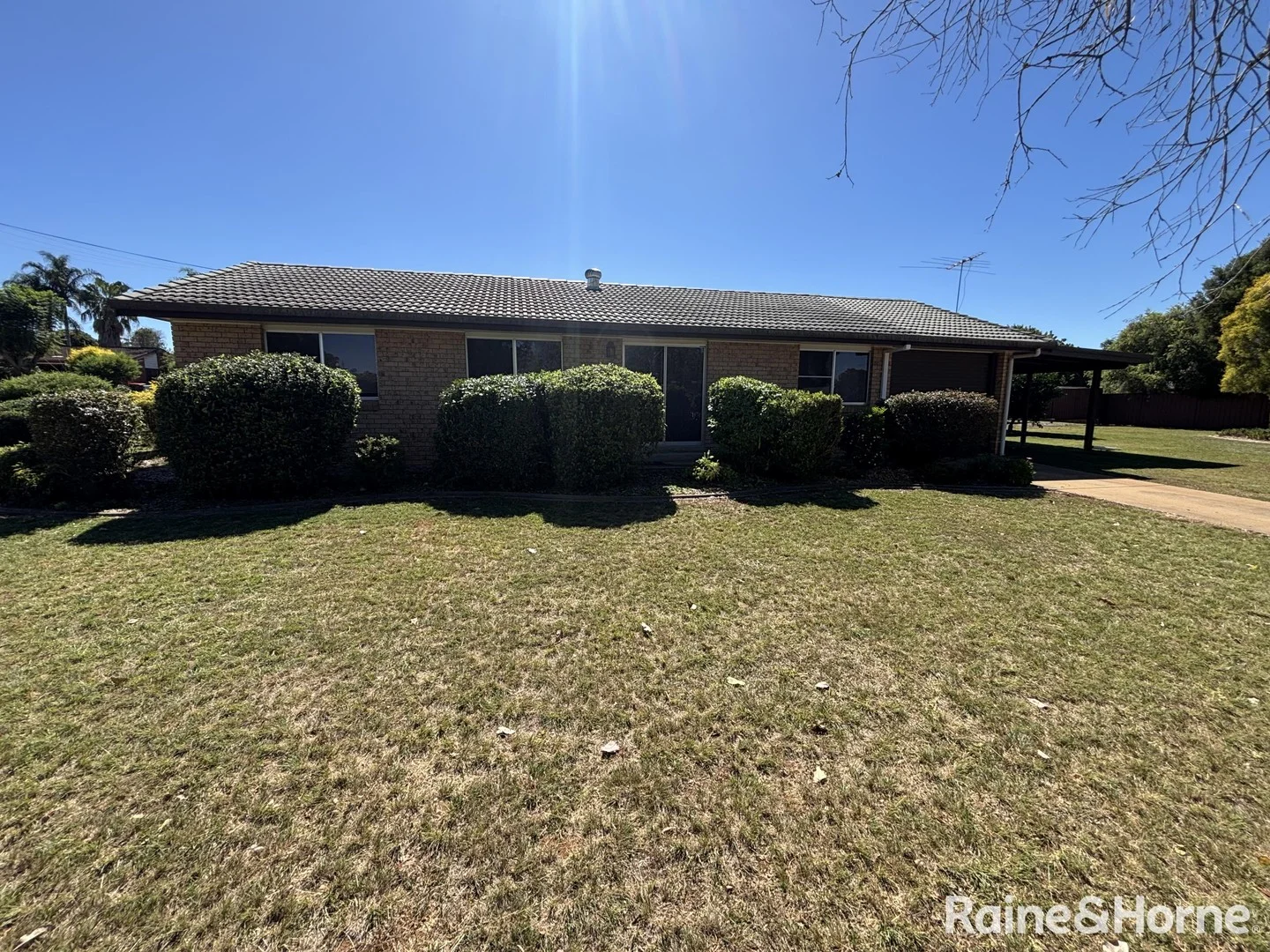 2 Barwick Street, Kingaroy QLD 4610