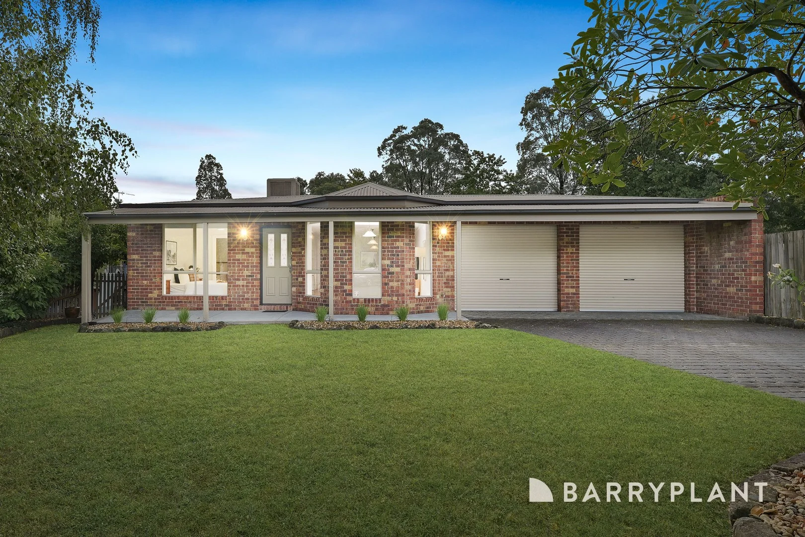 4 Glover Court, Berwick VIC 3806