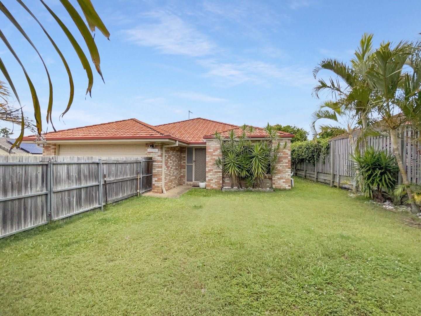 4 bedrooms House in 8 Bedroff Street UPPER COOMERA QLD, 4209